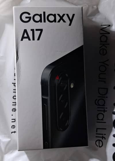 Samsung A17 with 6G/Ram 128G/ Storage Black New - لم يستخدم نهائى