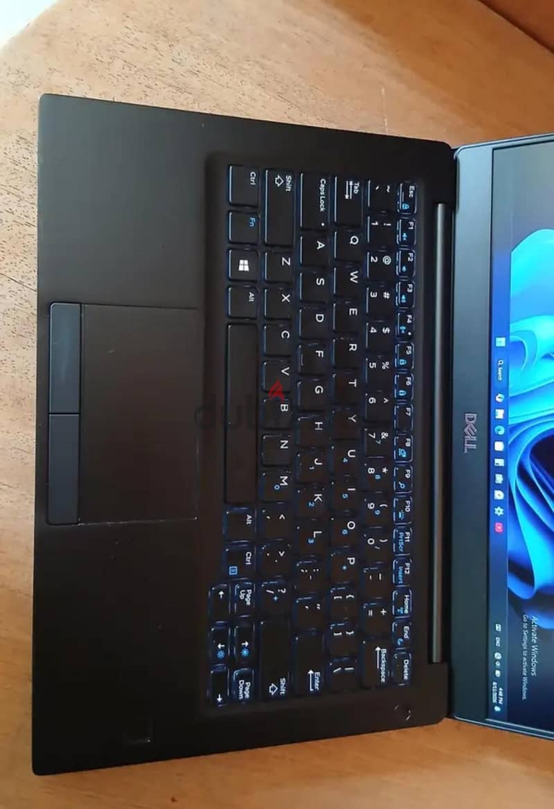 Dell Latitude 7390 2
