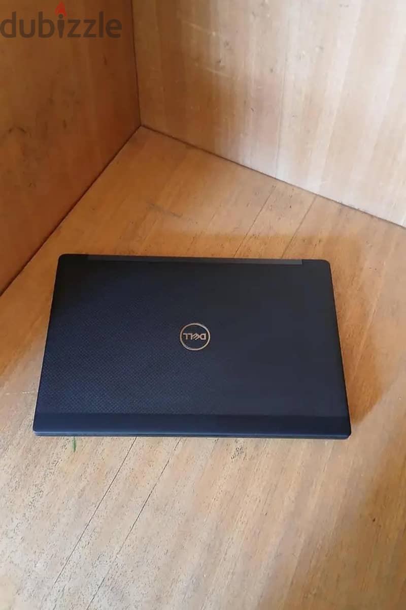 Dell Latitude 7390 3