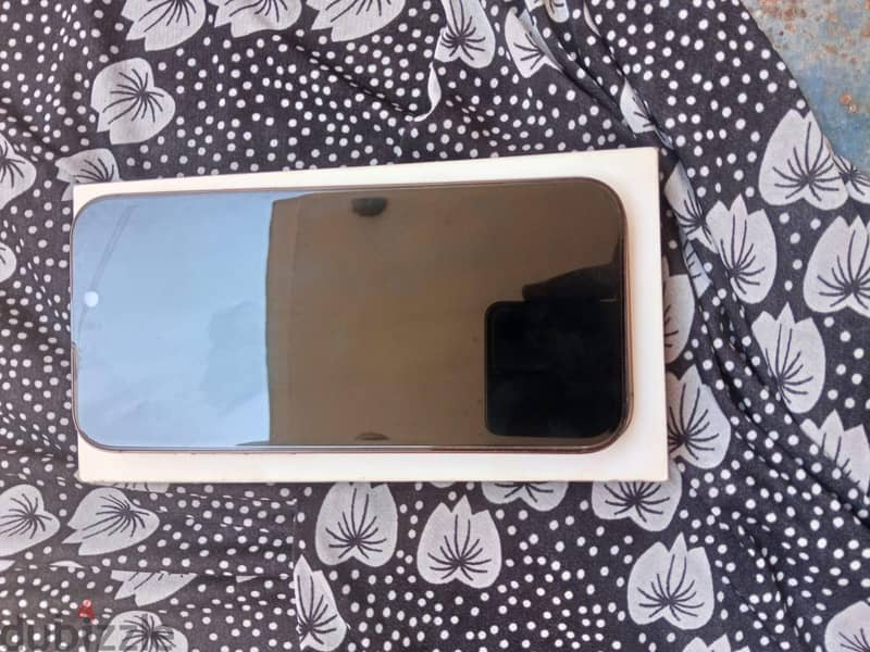 iphone 16 pro max 8