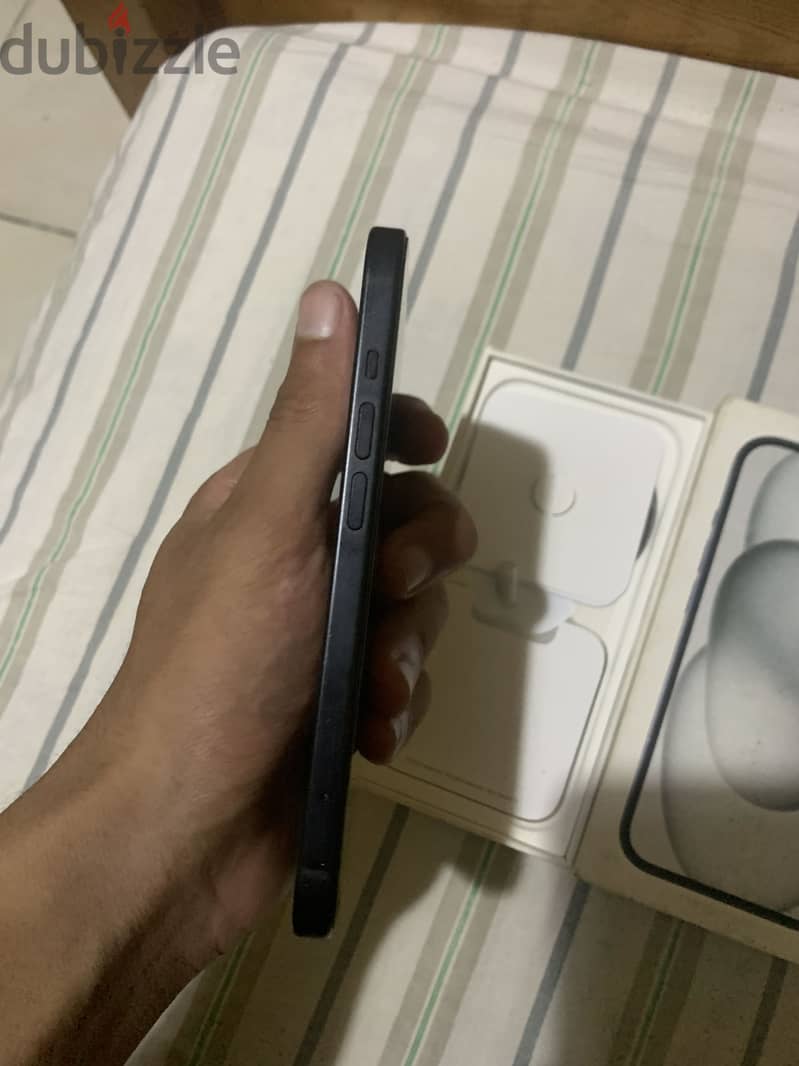 آبل - آيفون 15 3