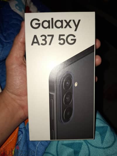 سامسونج ايه 37