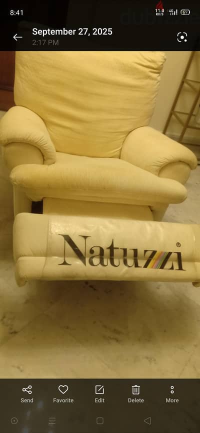 Natuzzi italy rockingكرسي ايطالي ريكلاينر وارد الخارج بحالة الجديد