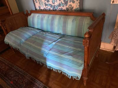 Sofa and 2 fauteuils