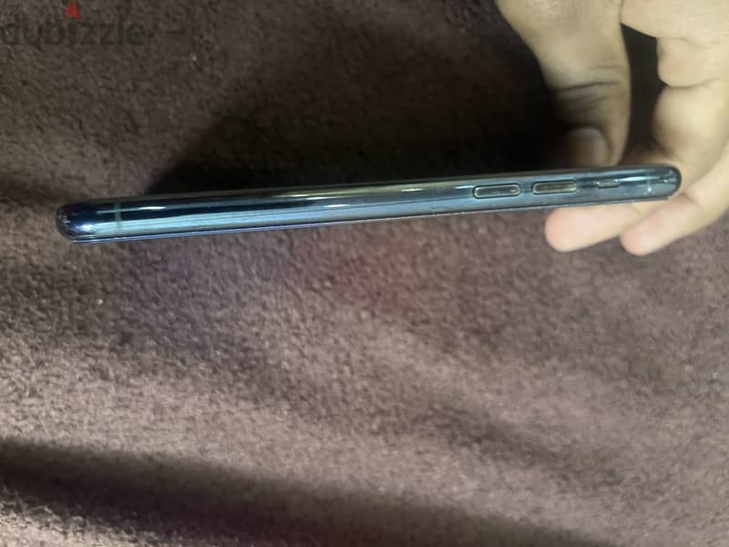 Apple - iPhone 11 Pro 3