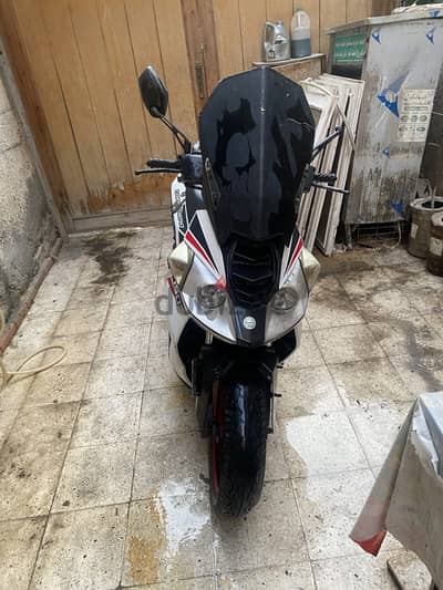 اسكوتر كافنيرو سبورت