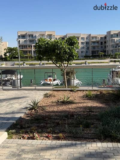 Ground floor chalet with garden for rent in Marassi Marina North Coast village on the lagoon