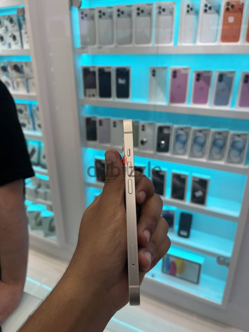 Apple - iPhone 13 3