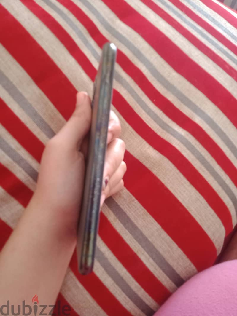 Apple - iPhone 11 Pro Max 6