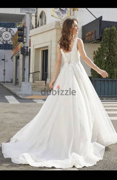 Wedding dress brand new