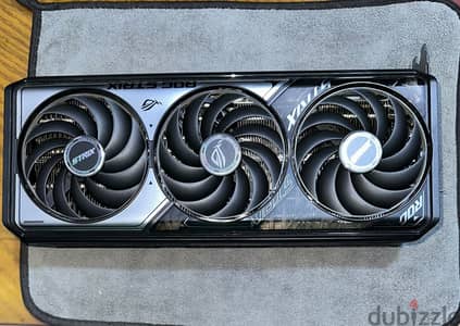 ROG Strix GeForce RTX™ 5070 Ti 16GB GDDR7 OC Edition