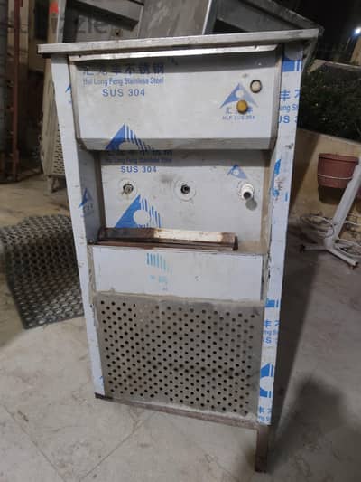 2 ماتور كولدير بحاله جيده جدا وبربع سعره