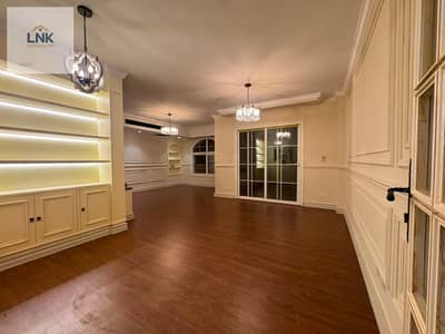 A distinctive apartment in B2, 175 square meters, ultra-super-luxurious finishing