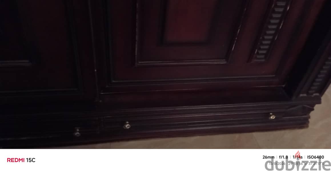 دولاب للبيع 4