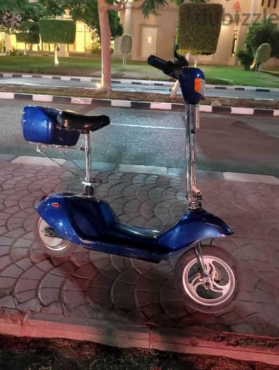 اسكوتر كهرباء للبيع