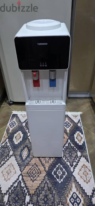 مبرد مياة تورنيدو بارد و ساخن
