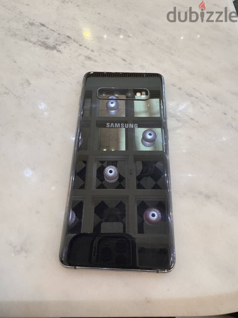 Samsung S10 Plus 5