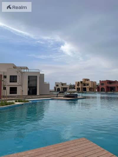 تسليم مبكر لتوين هاوس (Twin House) تشطيب كامل مع إطلالة بانورامية واسعة ومميزة