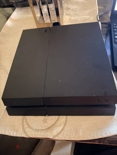  PlayStation 4 Fat 500GB للبيع