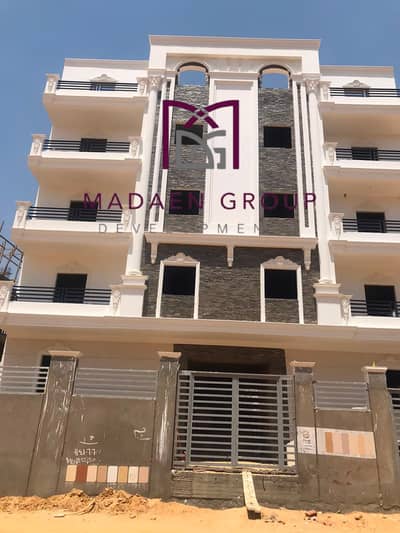 Receive it in the most prime location in October on the Boulevard Axis, next to the largest compounds in Beit Al-Watan Extension, with a 50% down paym
