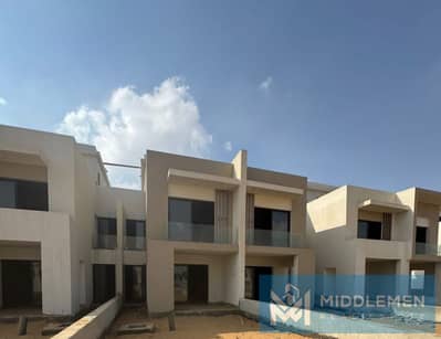 تاون علي لاند سكيب بسعر لقطه استلام فوري باقل سعر في هايد بارك التجمع - Hyde Park New Cairo
