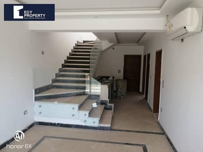 توين هاوس واسع للبيع في ميفيدا جاهز للسكن وموقع مميز في القاهرة الجديدة