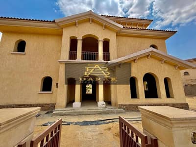 فيلا للبيع بمدينتى 5 غرف ع اكبر وايد جاردن باكبر ارض للنموذج C 1130M
