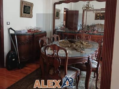 A distinguished apartment for sale in San Stefano, on Ibn Haqil Street, with complete meters.