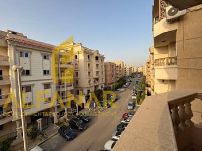 Hot Deal in Al Banafseg Buildings  170sqm Bahrī Apartment Steps from Amenities | Immediate Move-in