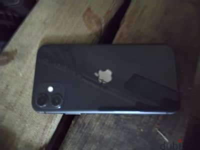 Apple - iPhone 11