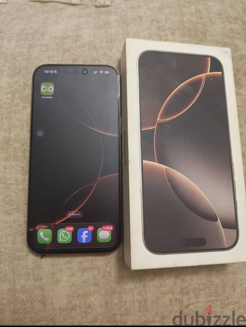 iPhone 16 Pro Max 4