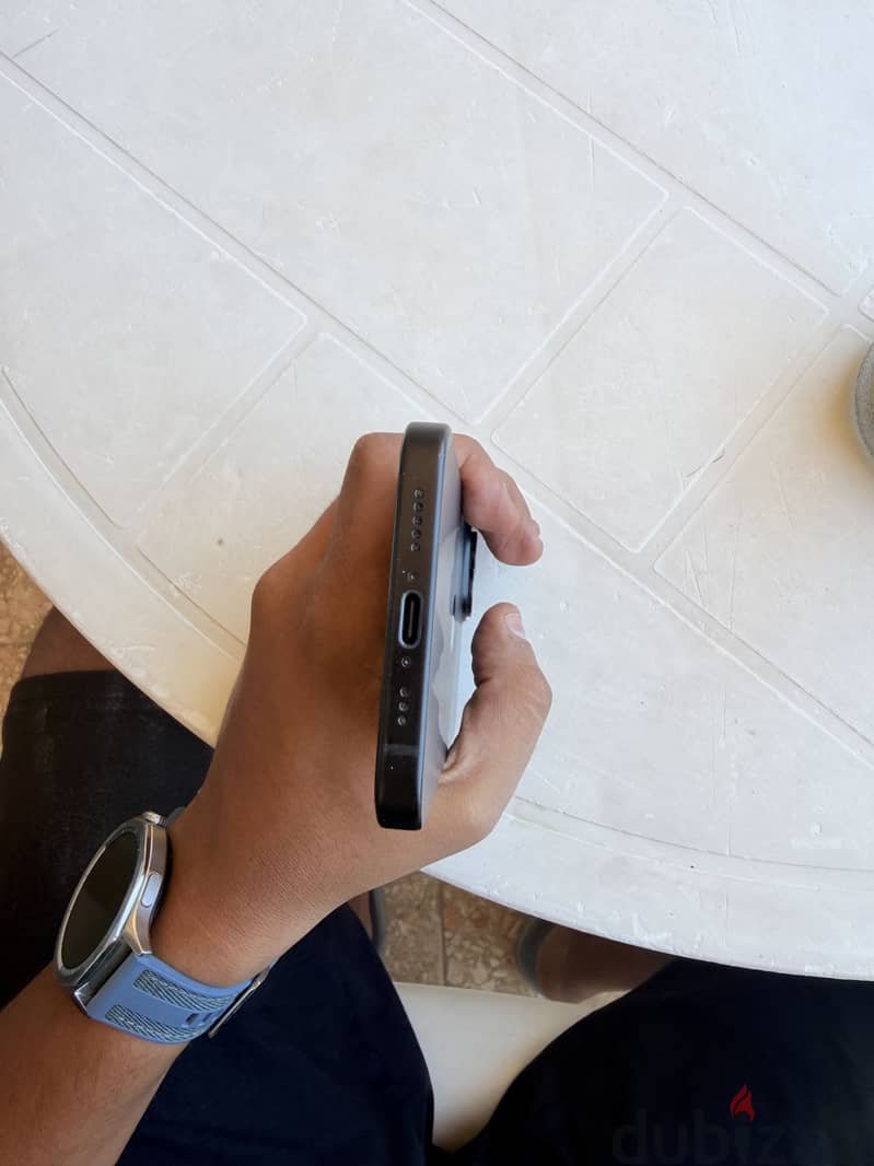 Apple - iPhone 15 1