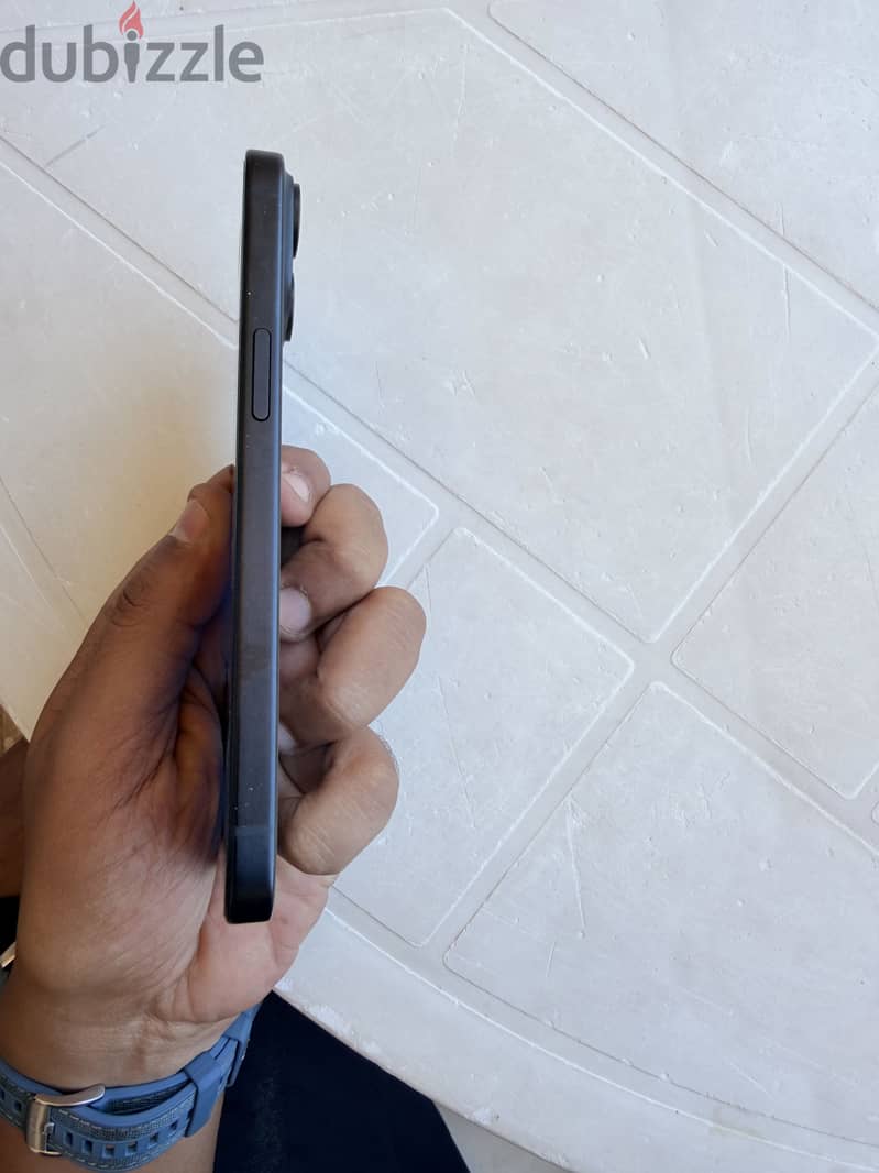 Apple - iPhone 15 5
