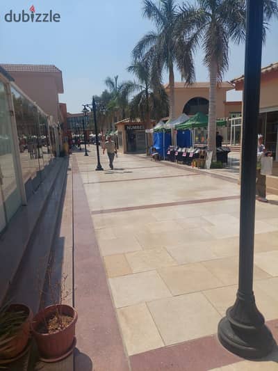 محل تشطيب مميز ايجار جديد بمدينة الرحاب بالسوق الشرقى موقع مميز وتشطيب مميز