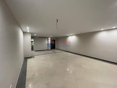 250m Apartment in Westridge _ Semi-furnished