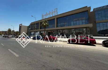 Office for Rent – 160m in the lane mall Immediate Delivery | Fully Finished | Ultra Super Lux | Fully A/C | Prime Location in 6th of October