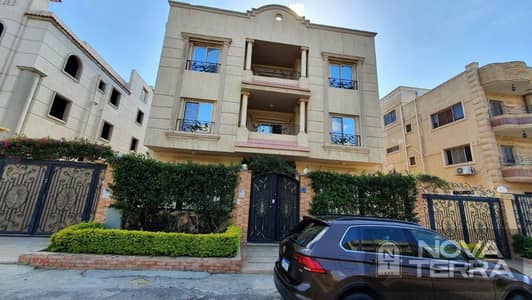 A distinctive villa for sale in West Somed