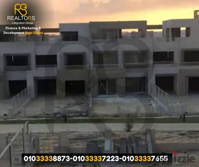 Townhouse villa for sale, 255 sq m, Palm Hills compound, 7-year payment plan, prime location