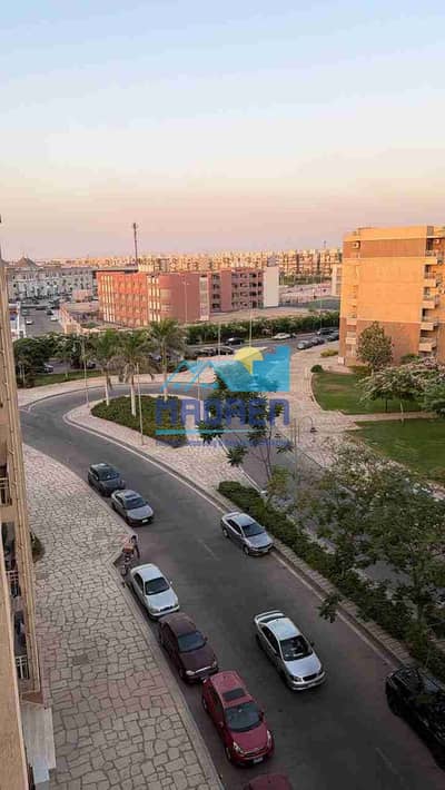 For sale in my city, an apartment of 82 meters in B11 at a very attractive price with furniture and appliances
