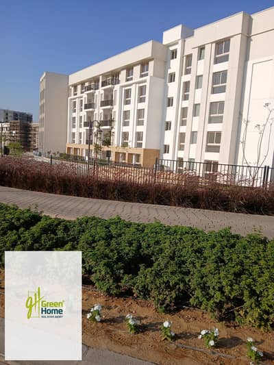 بفيو جولف شقة للبيع بتشطيب كامل للاستلام الفوري في أب تاون كايرو إعمارالمقطم Uptown Cairo Emaar Mokattam
