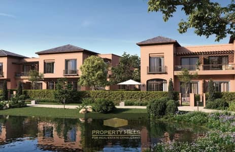For sale townhouse immediate delivery in Village West - in Sheikh Zayed next to Emaar
