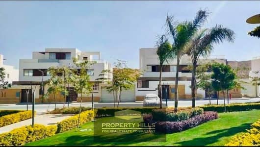 توين هاوس استلام فورى للبيع فى اب فيل - up ville الوشعات الشرقيه بجوار بالم هيلز