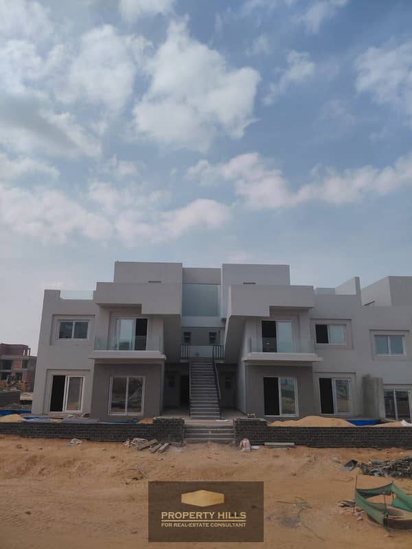 Townhouse Corner for Sale on 365m Land Next to Beverly Hills on Dashour Link