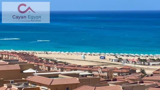 فيلا توين هاوس 221م في تلال الساحل - مقدم 5% وأقساط على 10 سنوات
