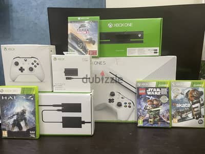Xbox One S 1TB + Kinect + 2 Controllers + 4 Games