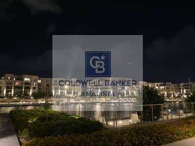 شاليه أرضي للبيع بموقع مميز جدًا وإطلالة مباشرة على المارينا، والسعر قابل للتفاوض.