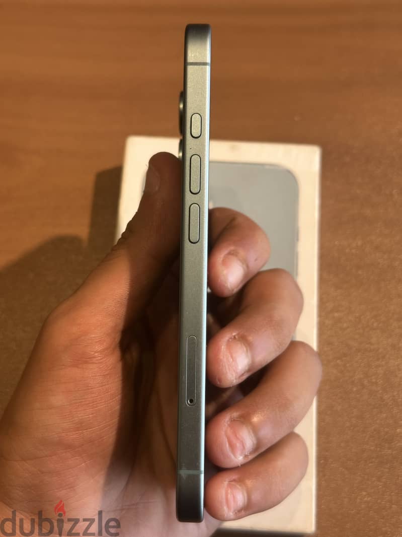 Apple - iPhone 16 1