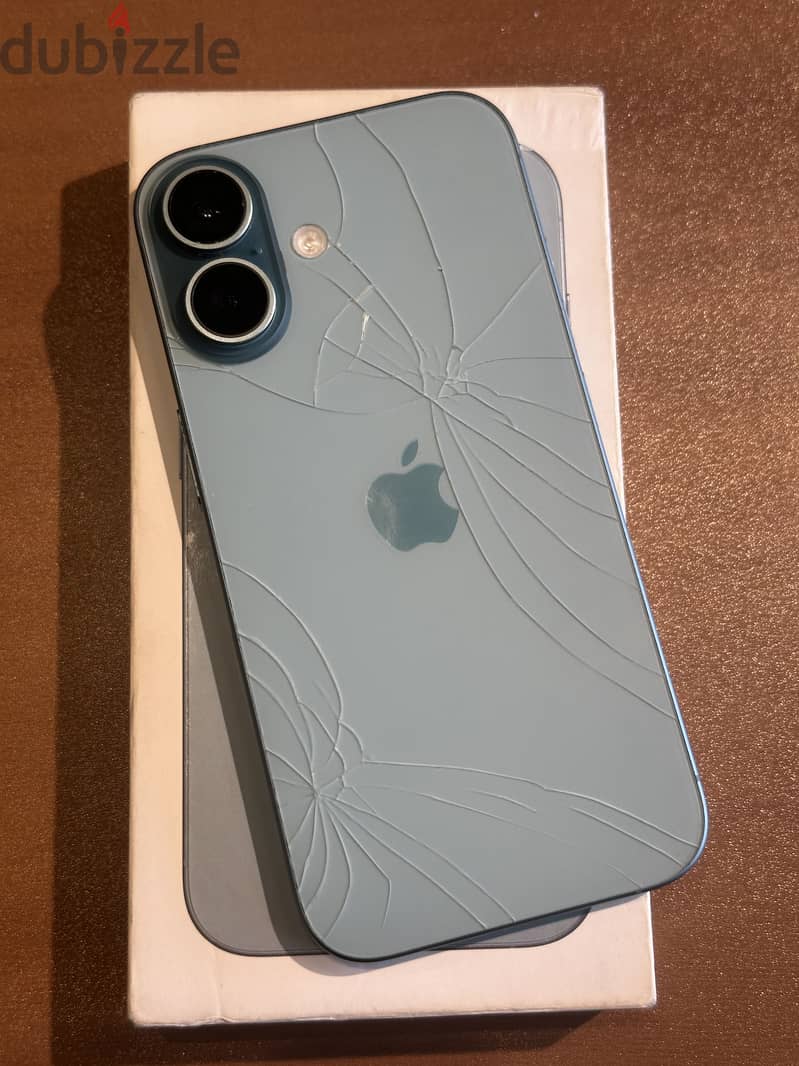 Apple - iPhone 16 2
