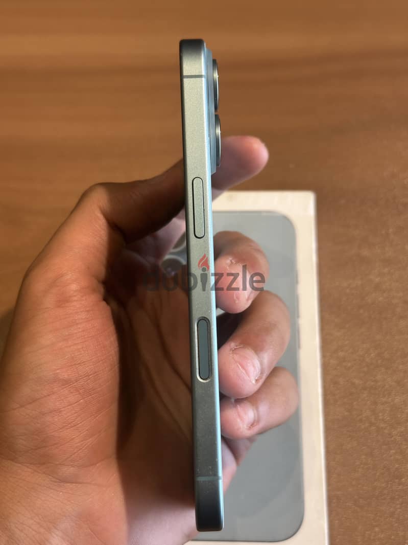 Apple - iPhone 16 4