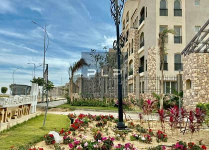 شقة ريسيل للبيع في Apartment Resale for Sale in Green Square